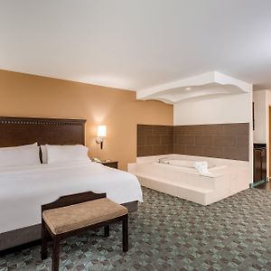 King Suite Spa Bath